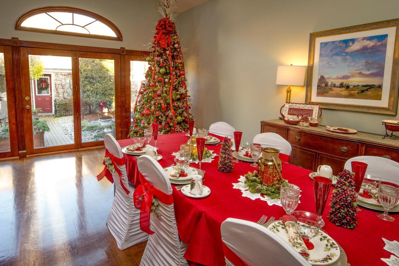 Weller Haus Bed, Breakfast & Event Center Bed & Breakfast Bellevue Exterior photo